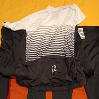 completo bici con due pantaloni 