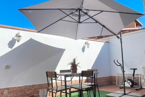 Trivano con cortile c