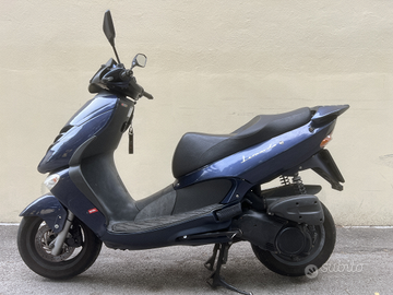 Aprilia Leonardo 125