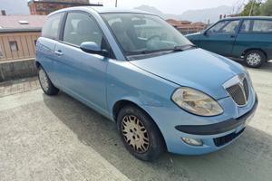 Lancia Y