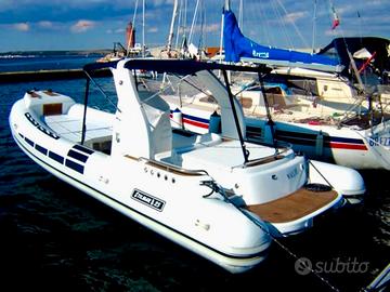 Gommone stilmar 25 con carrello 35 ql dopoio asse