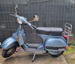 Piaggio Vespa 