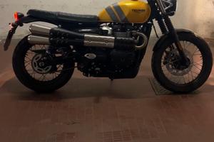 triumph scrambler  900
