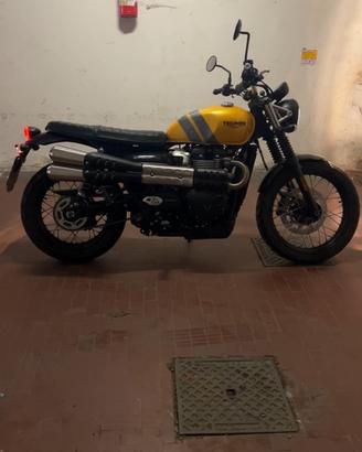 triumph scrambler  900