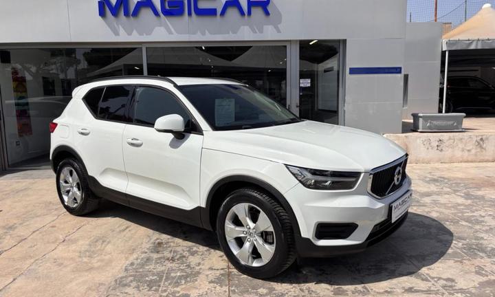 VOLVO XC40 D4 AWD Geartronic Business