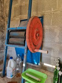 Attrezzature per vino