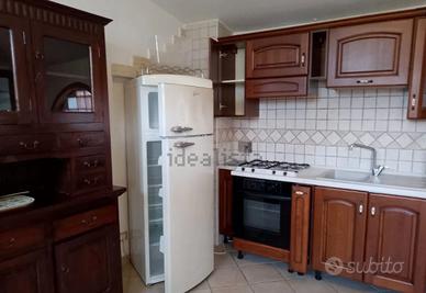 Ostia antica bilocale con giardino