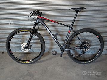 MTB MERIDA IN CARBONIO XL