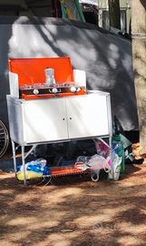 mobile cucina per campeggio
