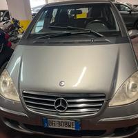 MERCEDES A180 CDI