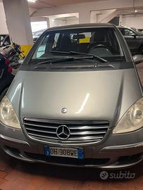 MERCEDES A180 CDI