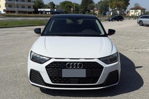 Audi A1 Sportback Advanced S tronic