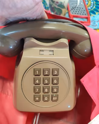 TELEFONO DA COLLEZIONE  SPEDISCO ANCHE