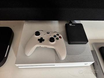 Xbox One 3TB + controller + 17 giochi originali