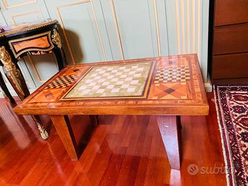 Tavolino da soggiorno artigianale fatto a mano