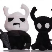 Peluche dei personaggi del gioco di Hollow Knight