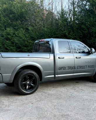 Dodge ram 1500 hemi