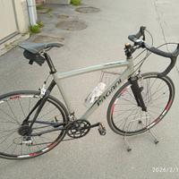 Bicicletta da corsa usata pochissimo