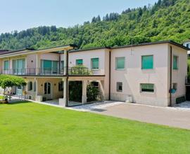 Villa o villino Castelnuovo di Garfagnana