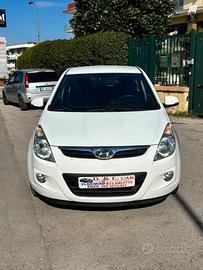HYUNDAI i20 1.4 CRDI FULL NAVI