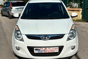 HYUNDAI i20 1.4 CRDI FULL NAVI