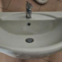 Lavandino bagno