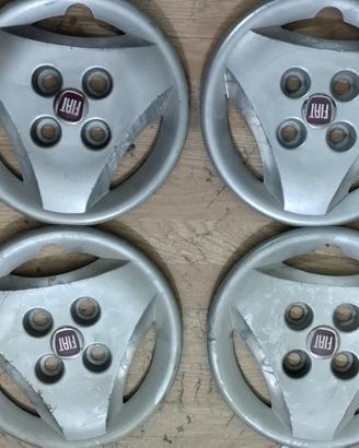 copricerchi da 12 per fiat 126 personal 