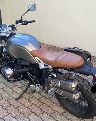 BMW r nine t