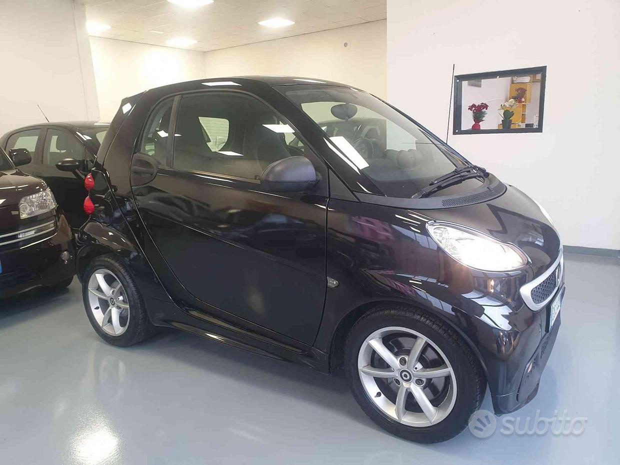 Subito - AUTOAGENZIA.IT SRL - SMART ForTwo 1000 52 kW - Auto In vendita a  Rimini