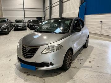 Lancia Ypsilon 85 CV 5 porte S&S Platinum TETTO