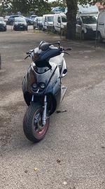 Malaguti f15(Smembro)