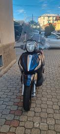 Piaggio Beverly 350 SportTouring - ABS/ASR (2012)