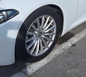 gomme e cerchi alfa giulia
