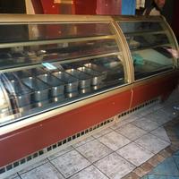 Vetrina Gelateria e Pasticceria