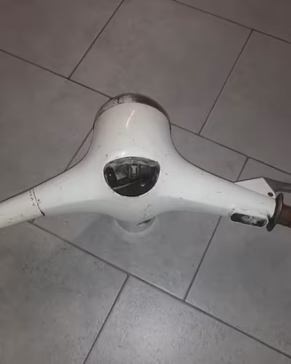 manubrio vespa primavera  piaggio 