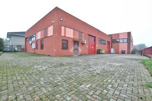 CAPANNONE A CRESCENTINO