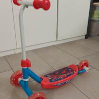Monopattino Spider-Man