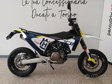 Husqvarna 701 Supermoto