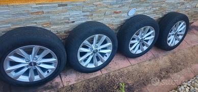 cerchi originali audi a3 e gomme al 90 %