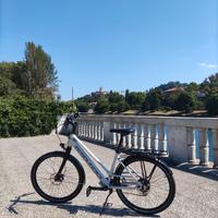 Bici elettrica poco usata
