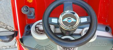 Macchinina elettrica