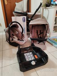 trio cm fluido con base ovetto e bilancia chicco 