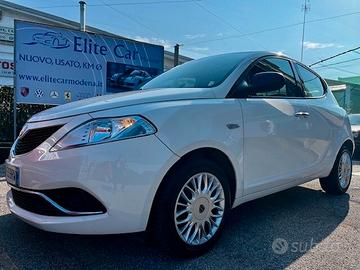 Lancia Ypsilon 1.2 69 CV 5p GPL Ecochic Silver "T