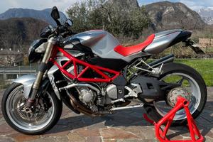 MV AGUSTA F4 BRUTALE 910