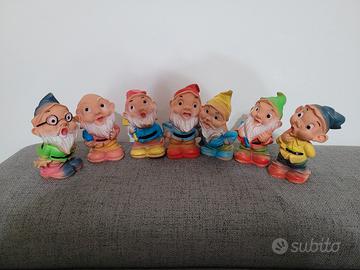 Sette nani con suono anni 60  Rubbertoys e Troll 