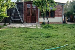 Terreno coltivato a giardino + casa