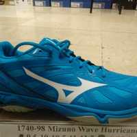 Mizuno Wave Hurricane