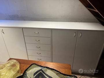 Mobile / credenza / libreria