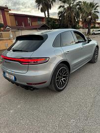 Porsche macan gts
