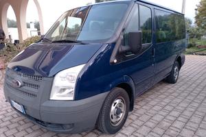 Ford transit 9 posti 